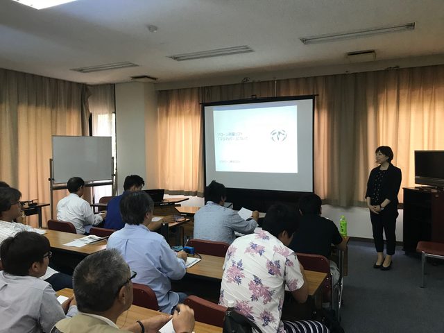 座学の講習風景